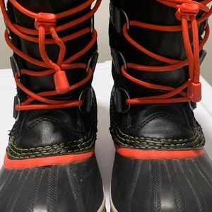 Girls’ Sorel Joan of Arctic Boots